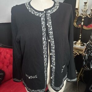 Chic Black Cardigan with Leopard Trim